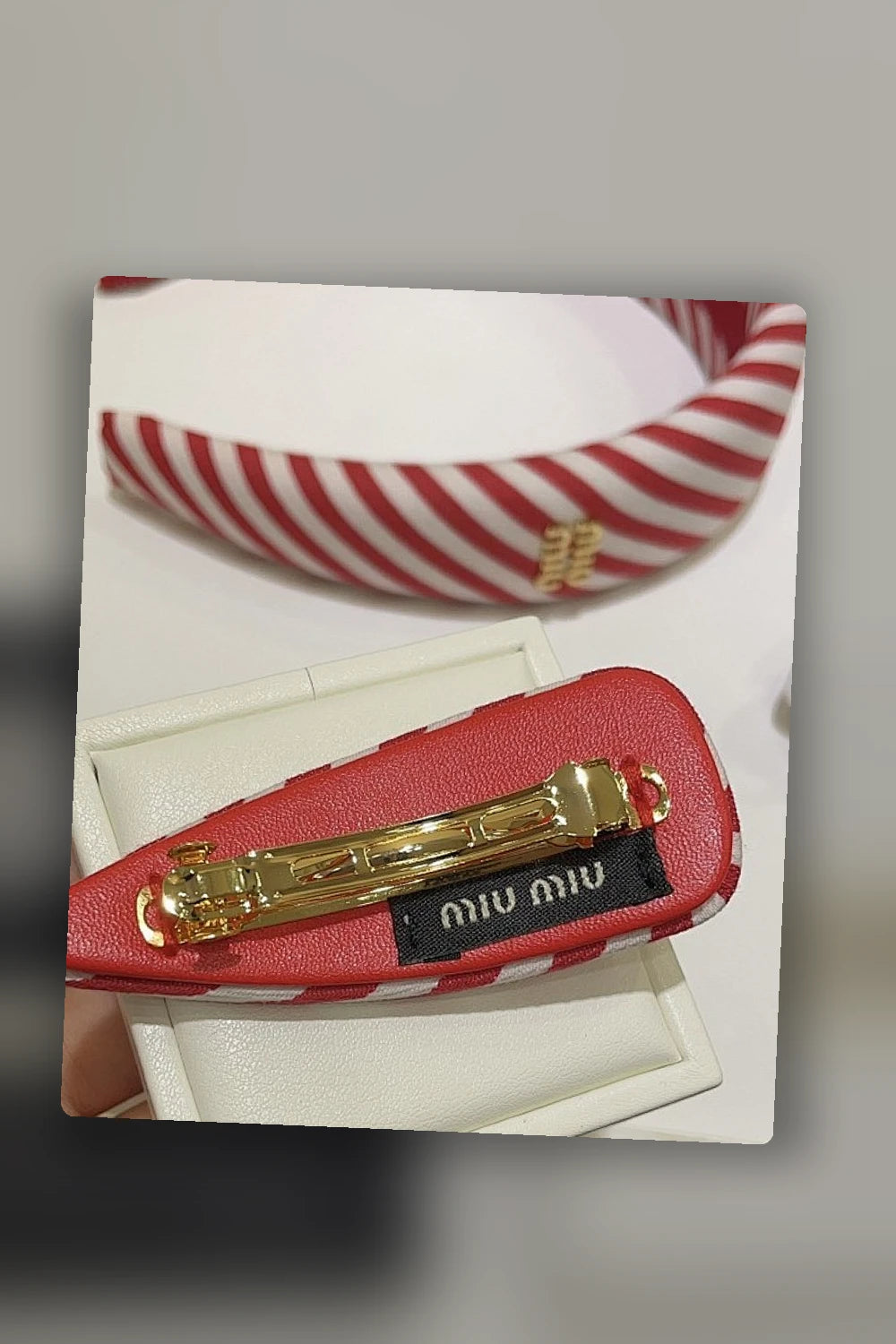 NB - MMU Jewelry - 404