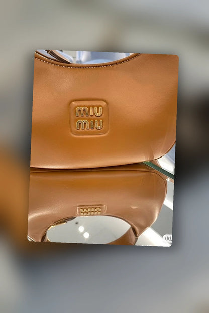 NB - MMU Bag - 387