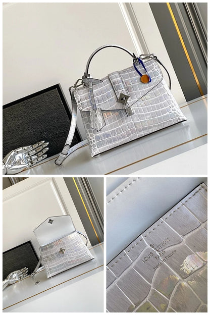 NB - LOV Bag - 452