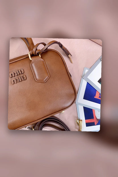 NB - MMU Bag - 1070