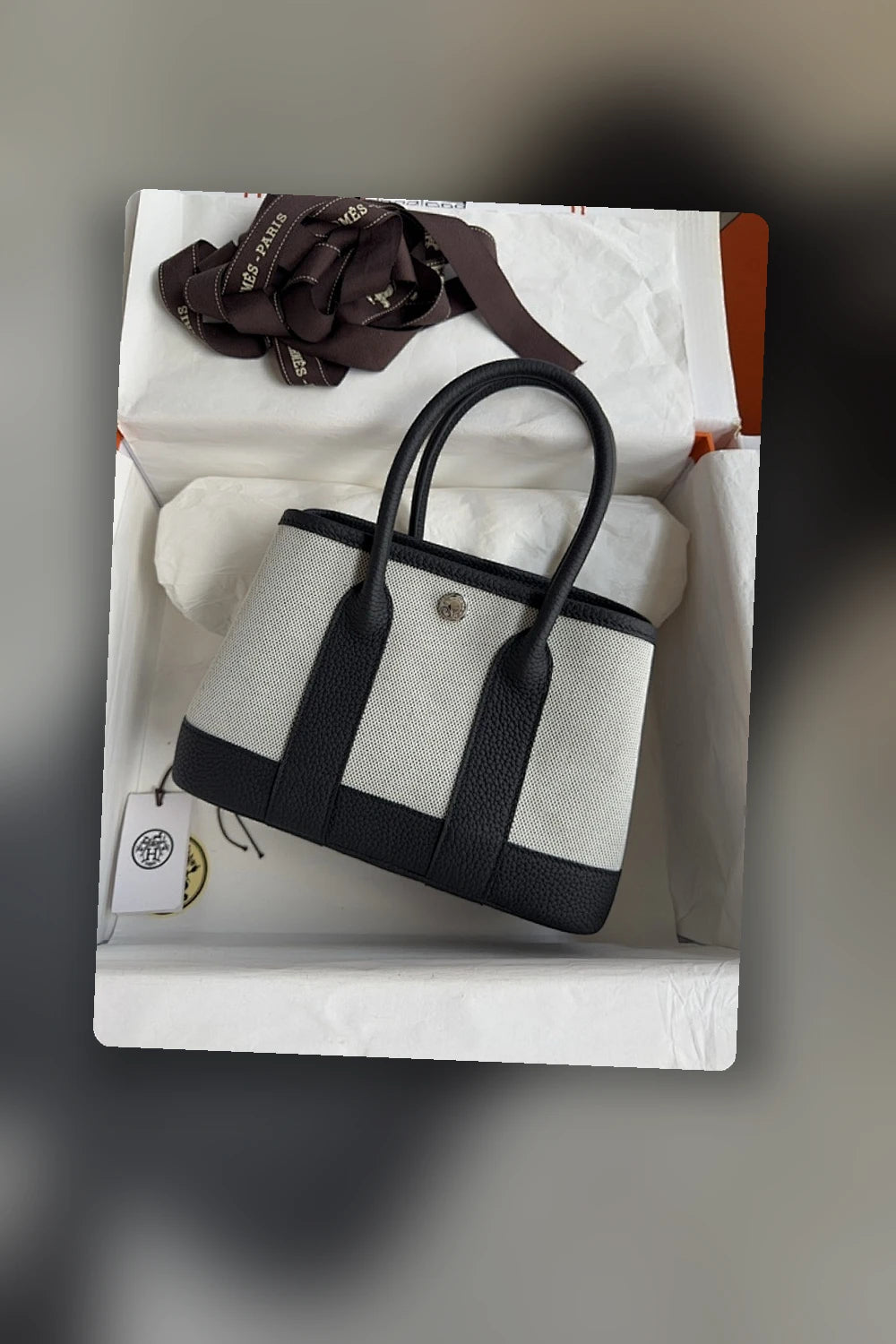NB - HMS Bag - 1617
