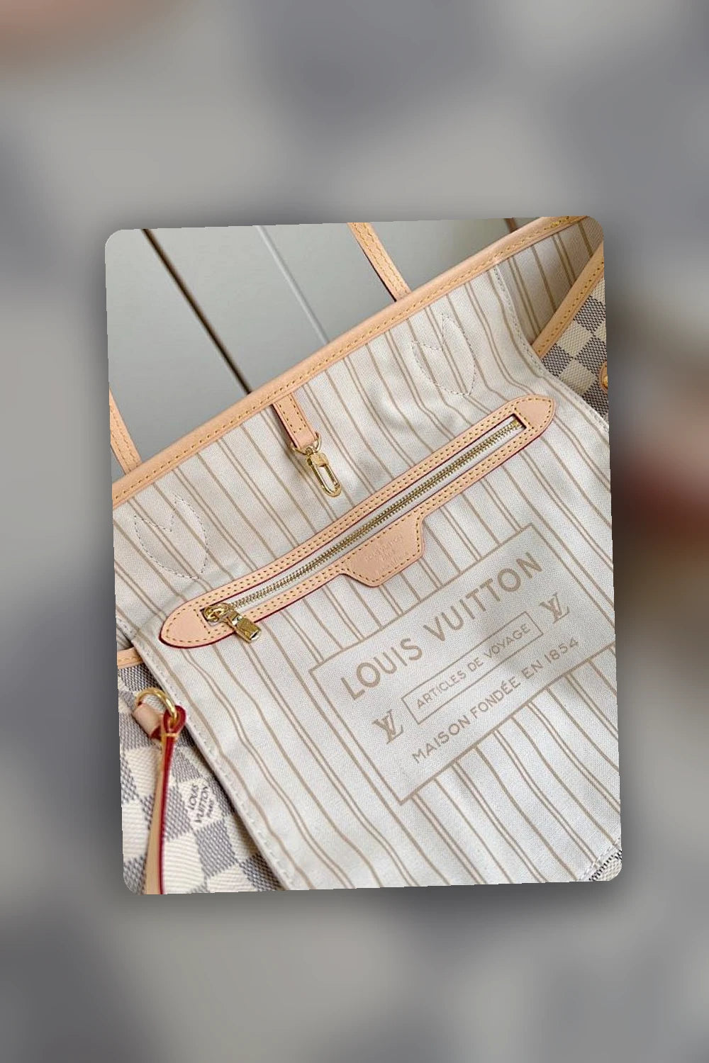 NB - LOV Bag - 1206
