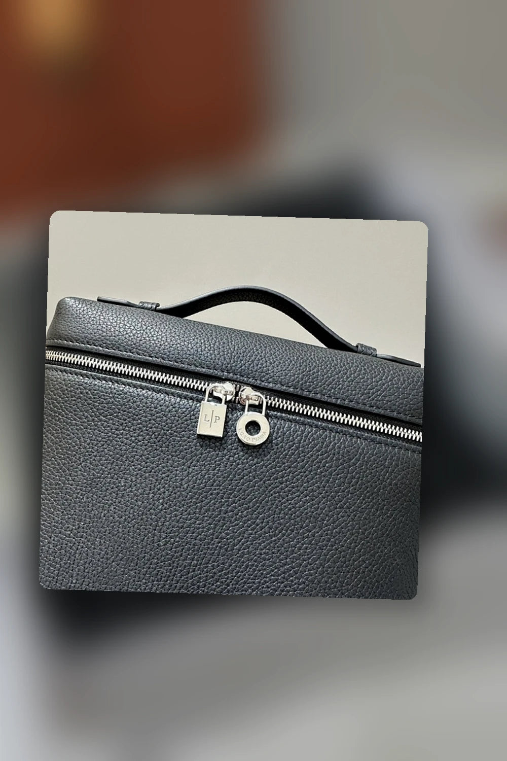 NB - DLVX Bag - 240