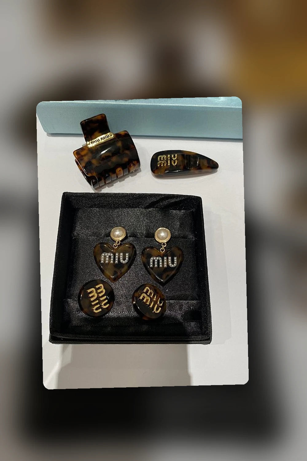 NB - MMU Jewelry - 370