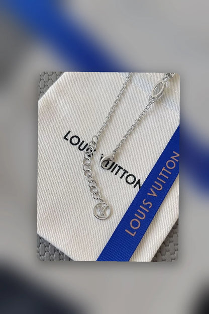 NB - LOV Jewelry - 826