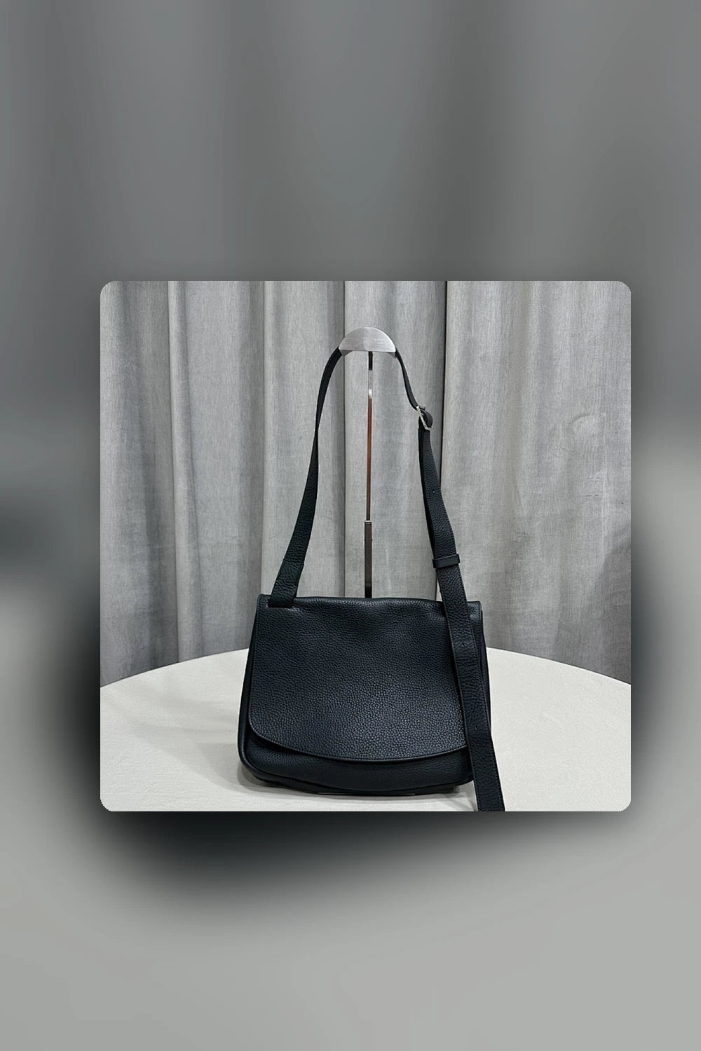 NB - THR Bag - 880
