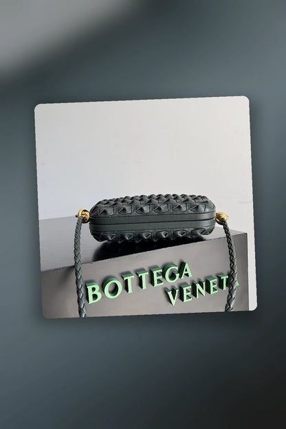 NB - BOV Bag - 690