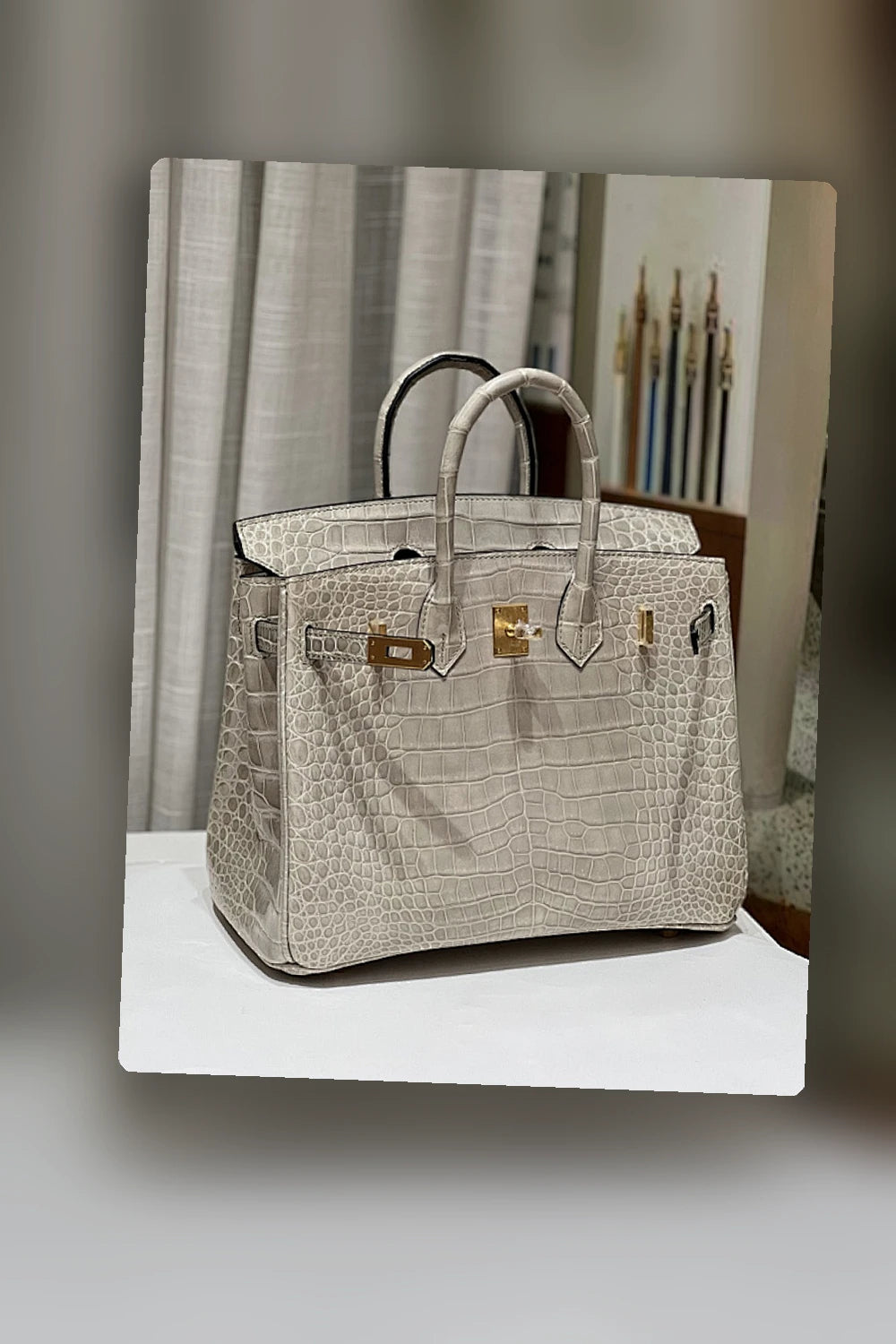 NB - HMS Bag - 618