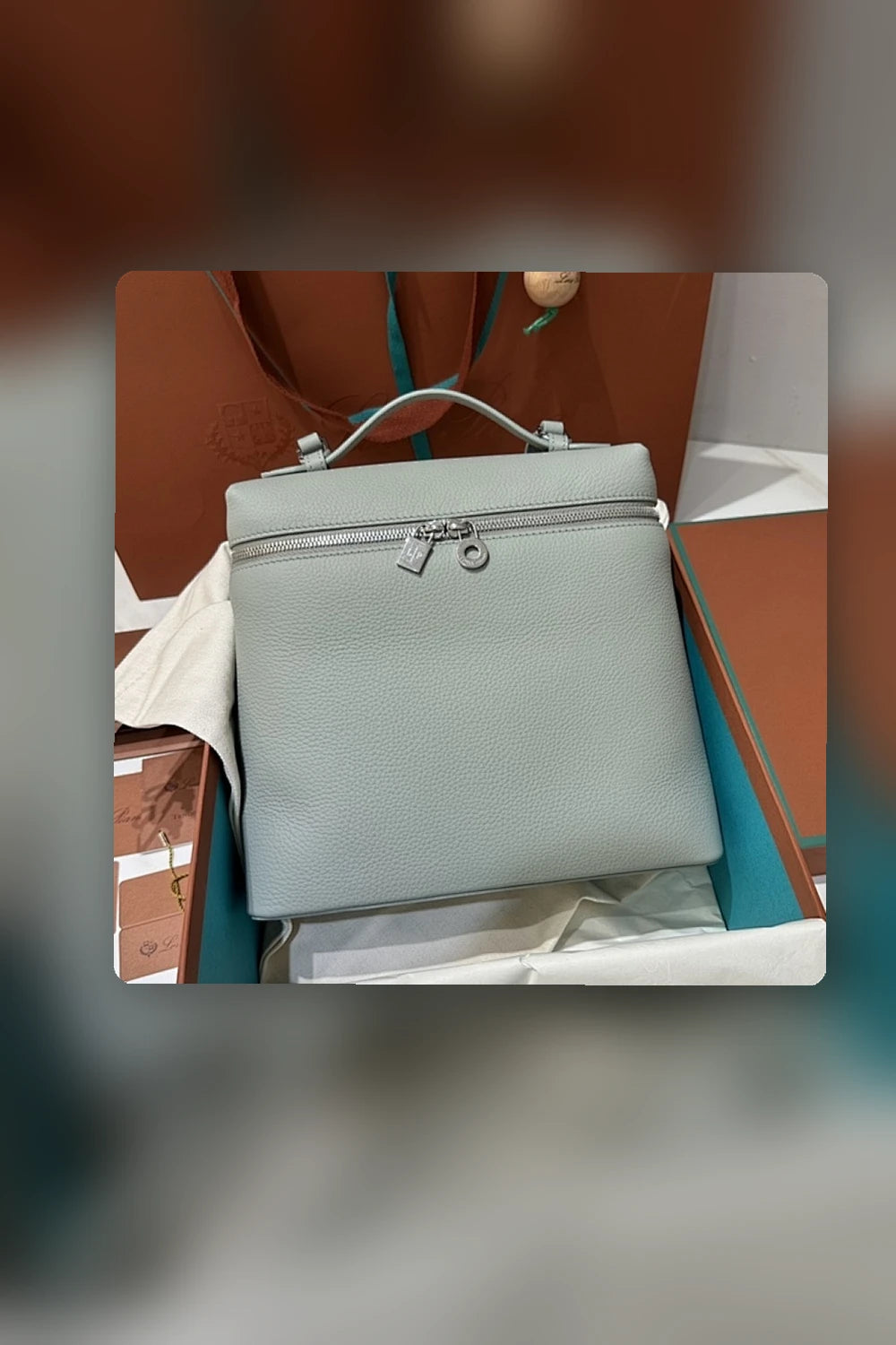 NB - DLVX Bag - 121