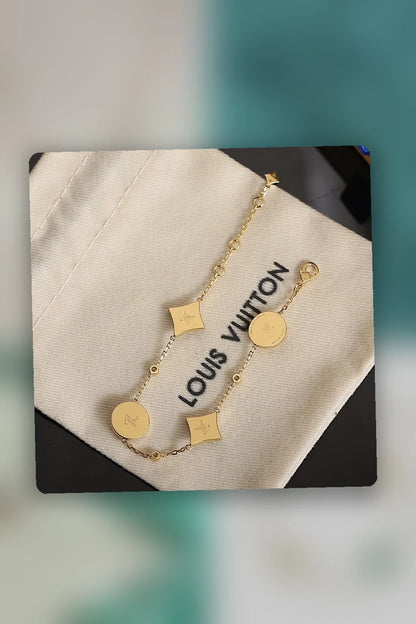 NB - LOV Jewelry - 539