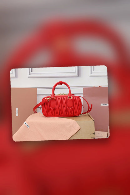 NB - MMU Bag - 123