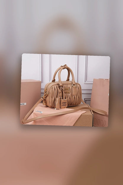 NB - MMU Bag - 657
