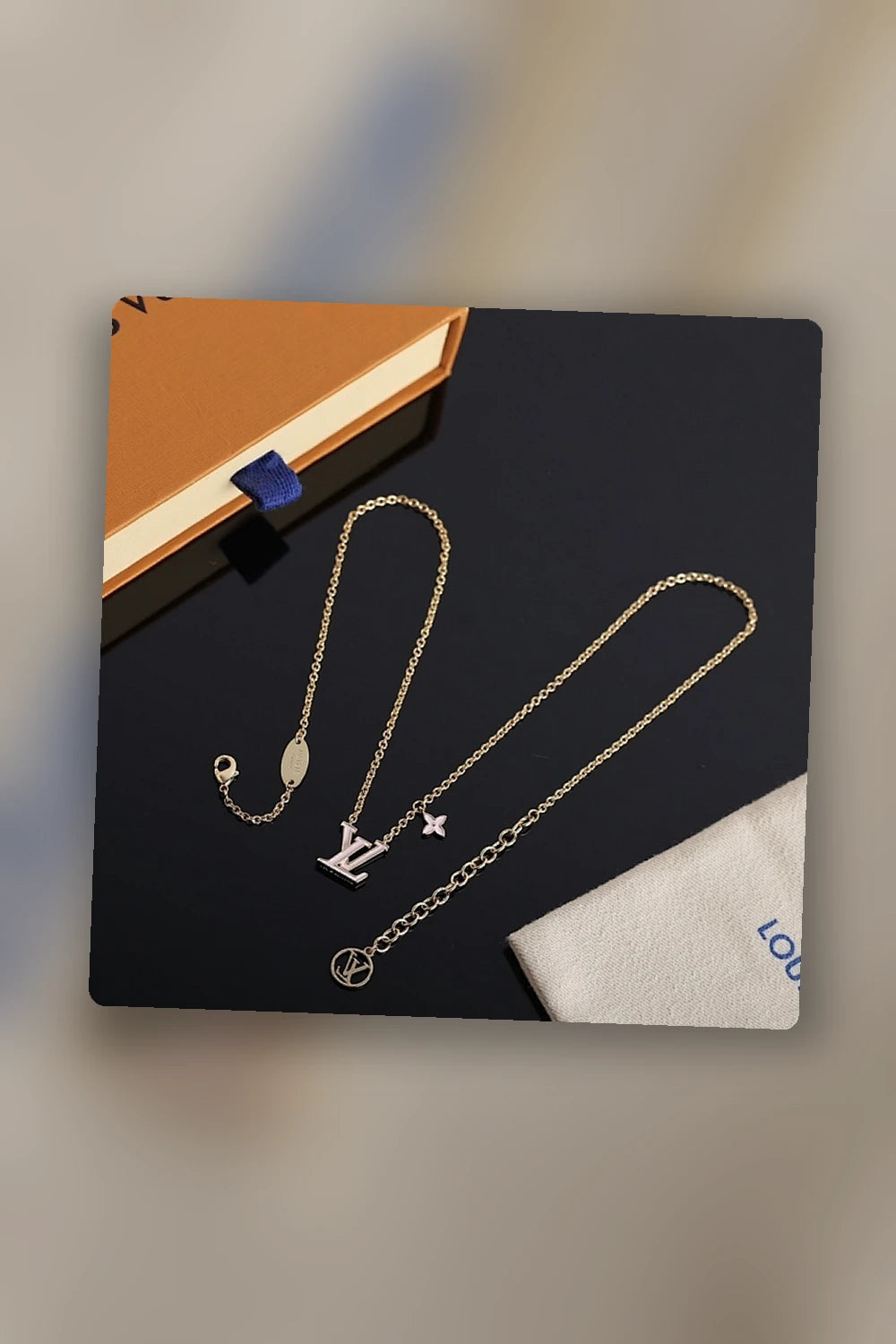 NB - LOV Jewelry - 902