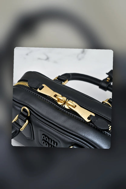 NB - MMU Bag - 1292