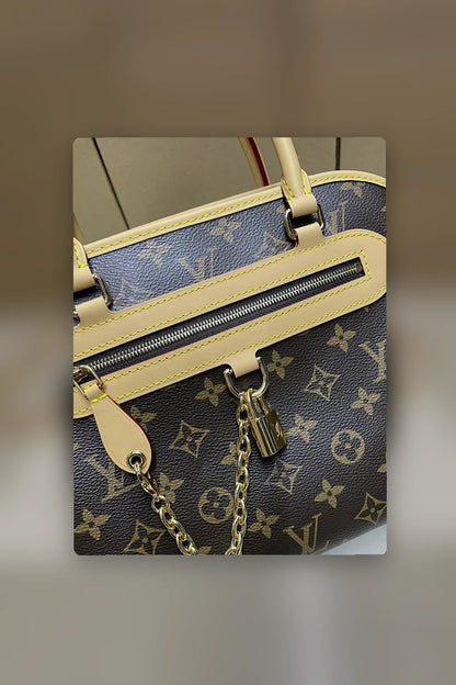 NB - LOV Bag - 1836