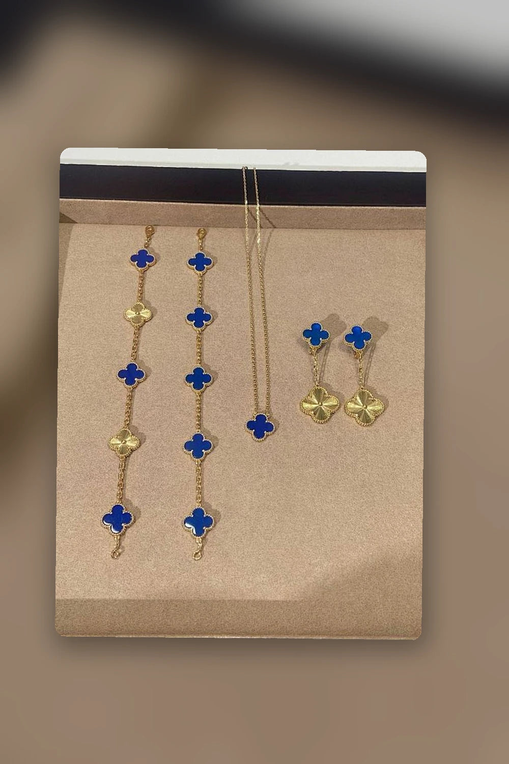 NB - VACA Jewelry - 397