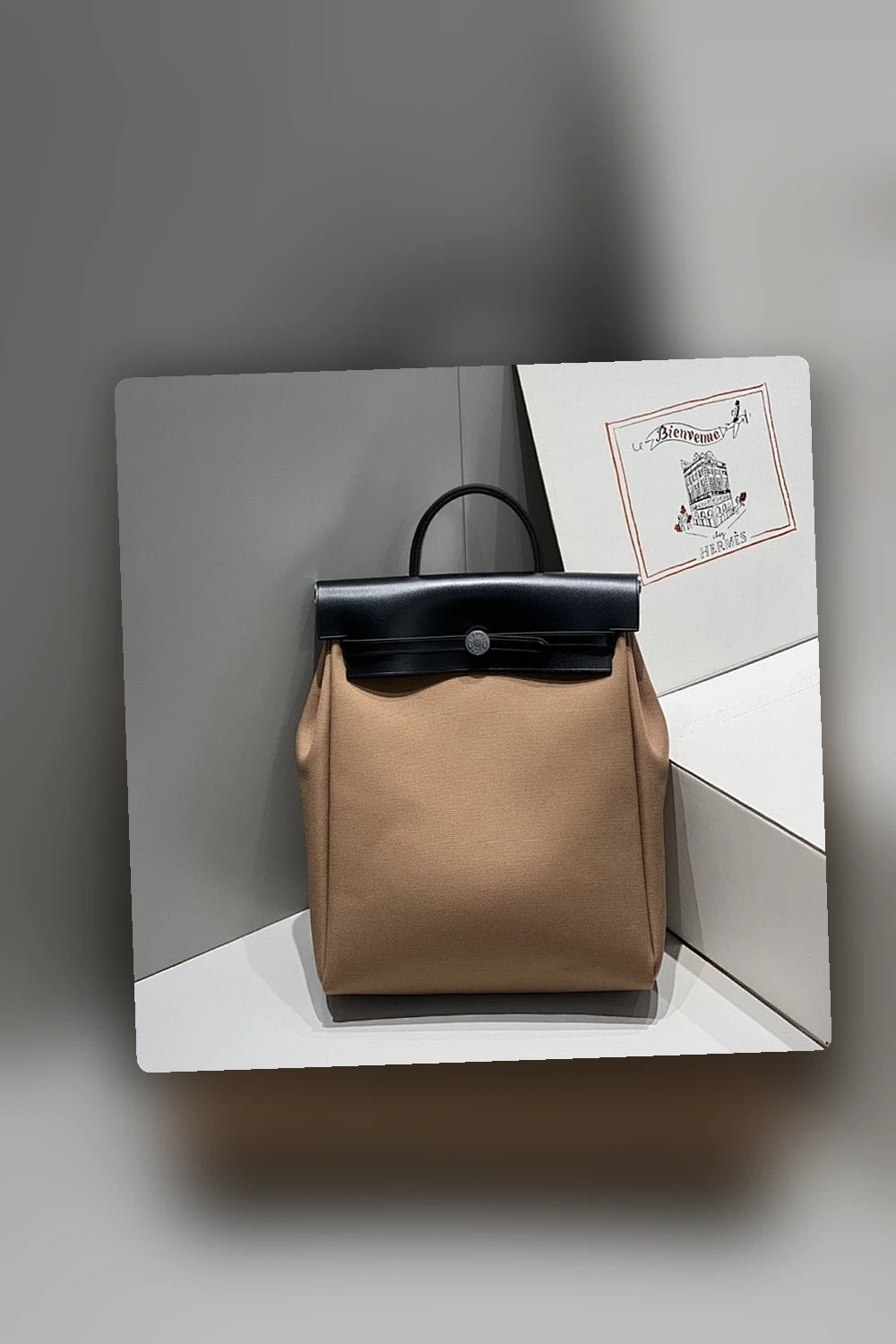 NB - HMS Bag - 1238