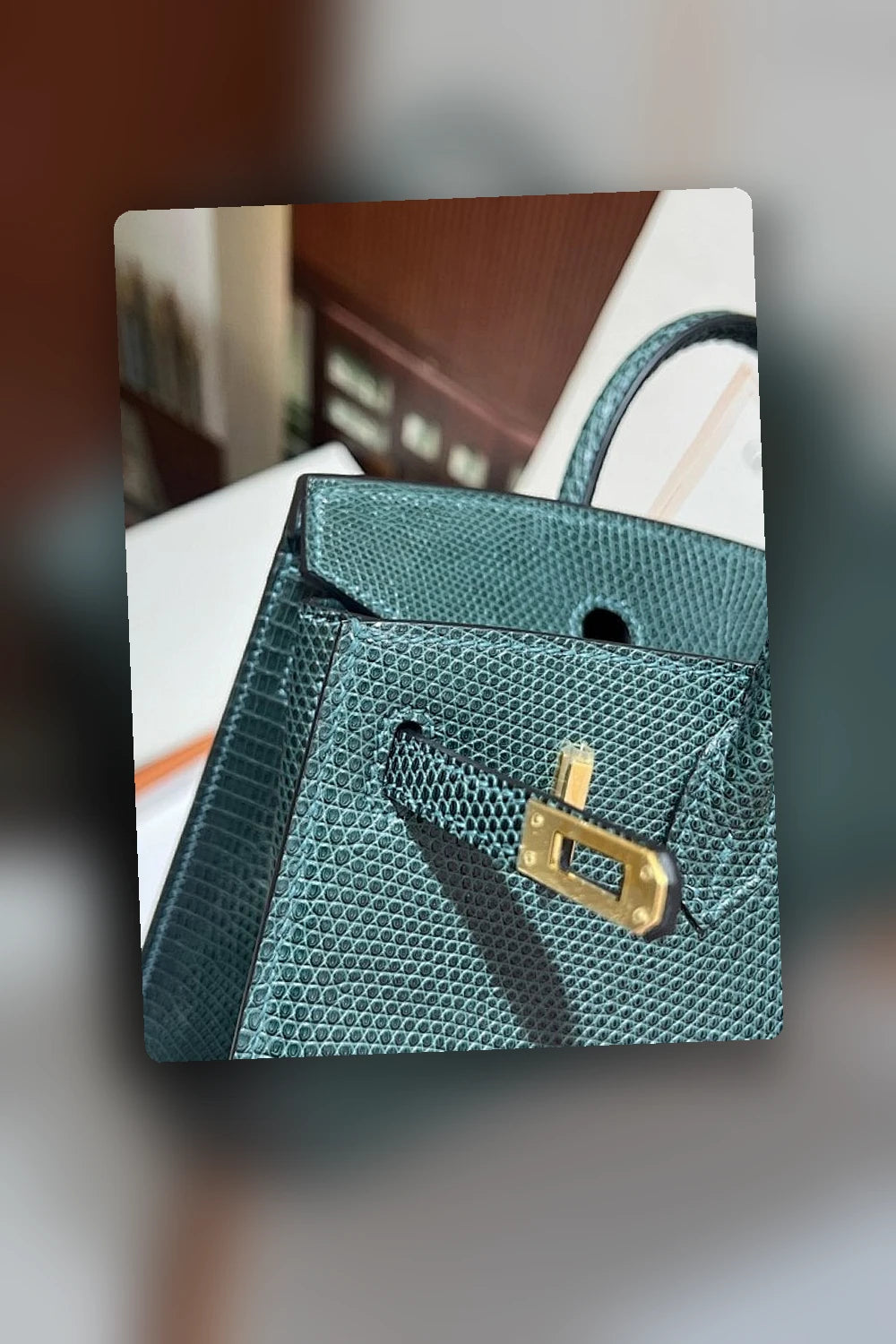 NB - HMS Bag - 678