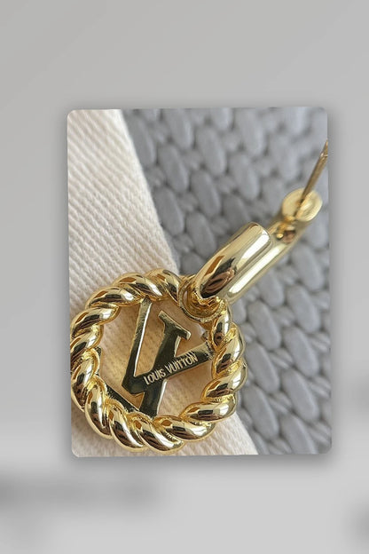 NB - LOV Jewelry - 679