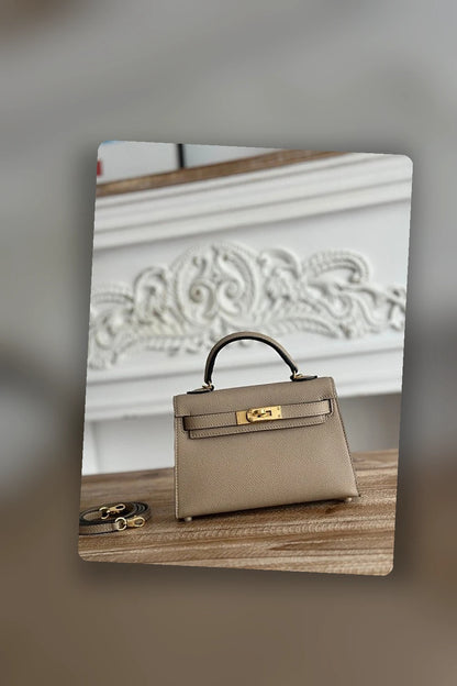 NB - HMS Bag - 740