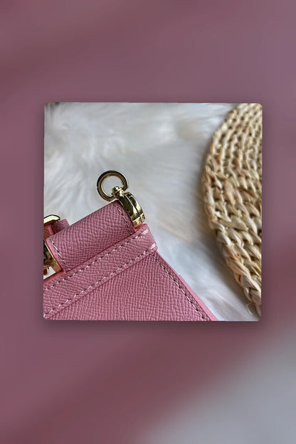 NB - DAG Bag - 014