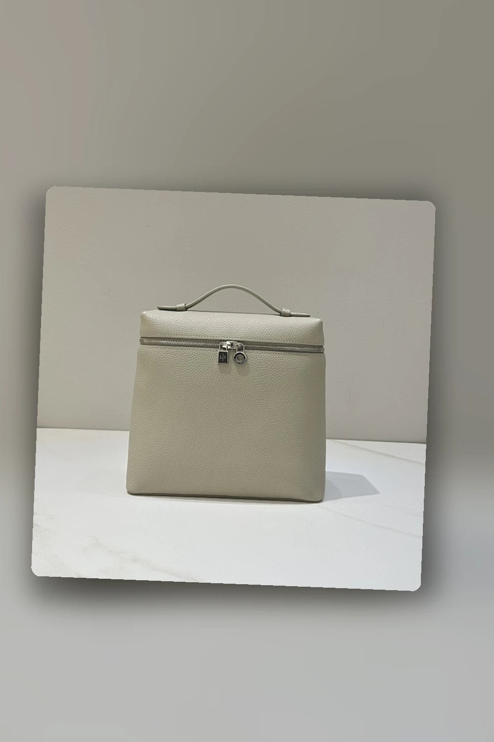 NB - DLVX Bag - 244