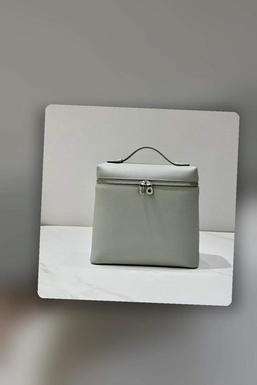 NB - DLVX Bag - 242