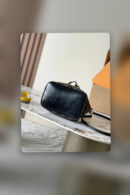NB - LOV Bag - 1217