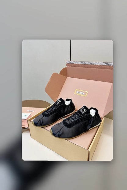 NB - MMU Women Shoes - 577