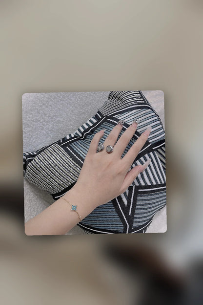 NB - LOV Jewelry - 721