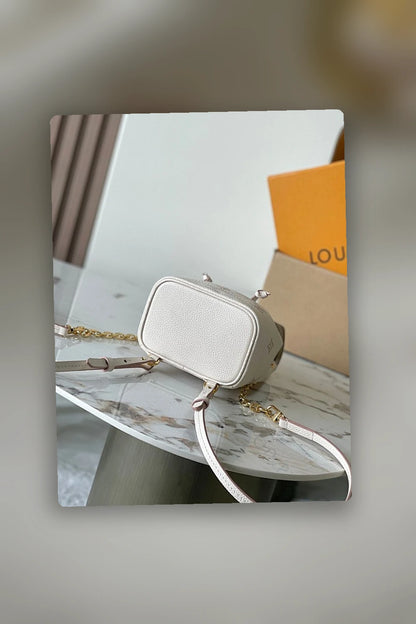 NB - LOV Bag - 1832