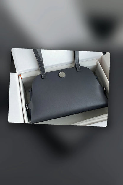 NB - HMS Bag - 1656