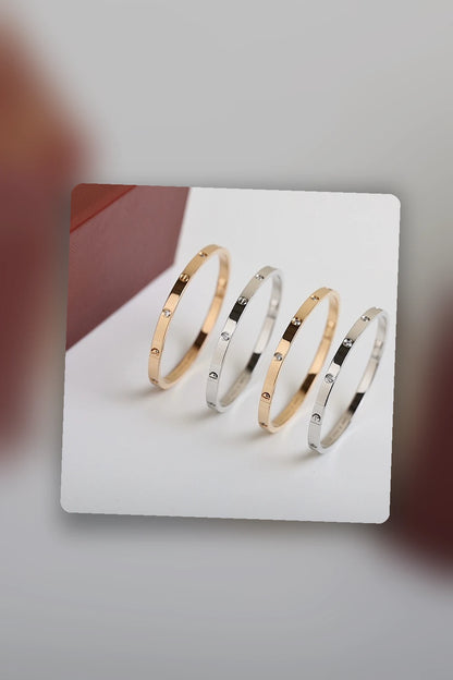NB - CRA Jewelry - 421