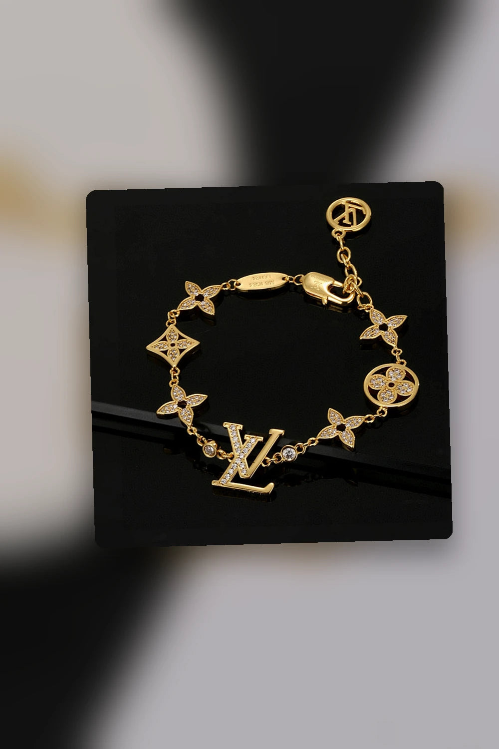 NB - LOV Jewelry - 404
