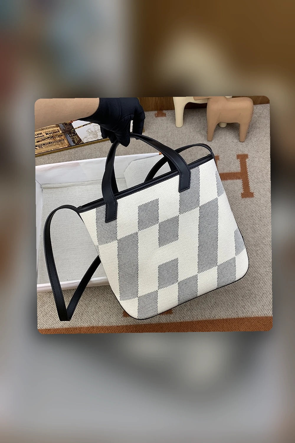 NB - HMS Bag - 419