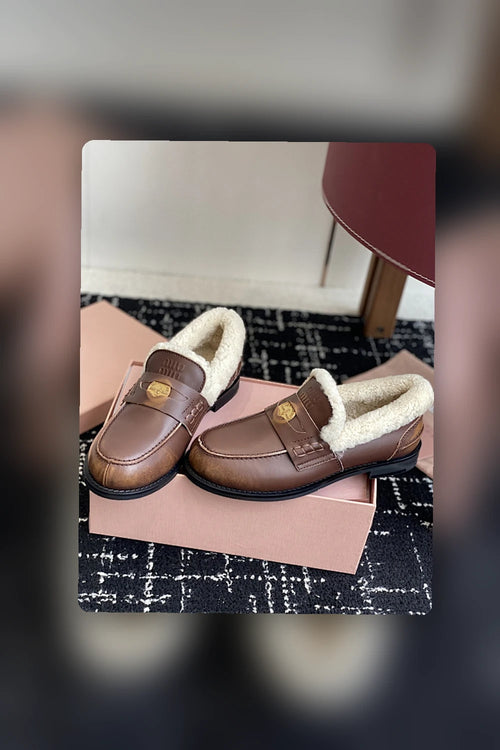 NB - MMU Women Shoes - 740