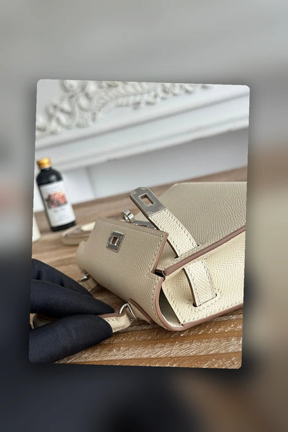 NB - HMS Bag - 814