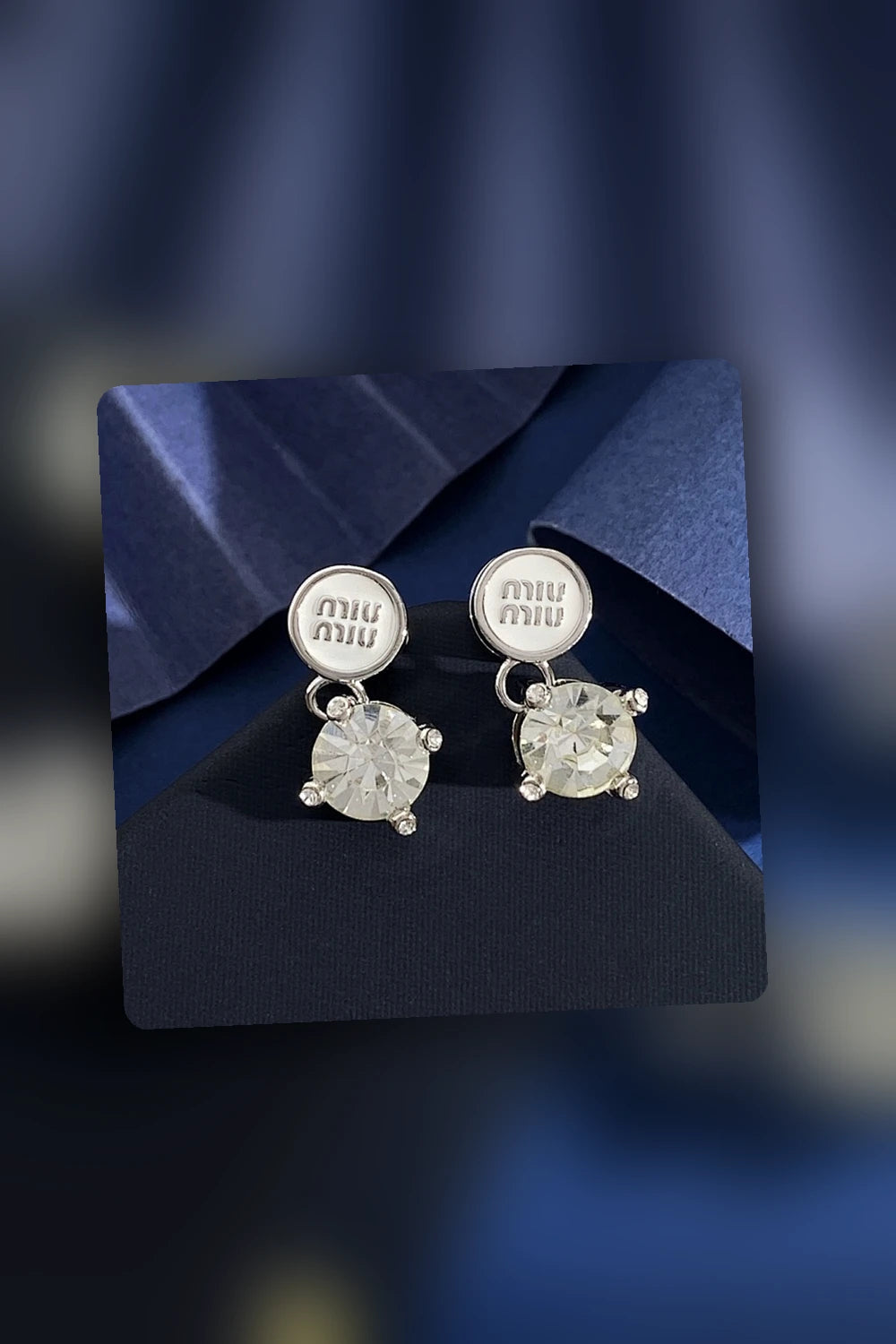 NB - MMU Jewelry - 108