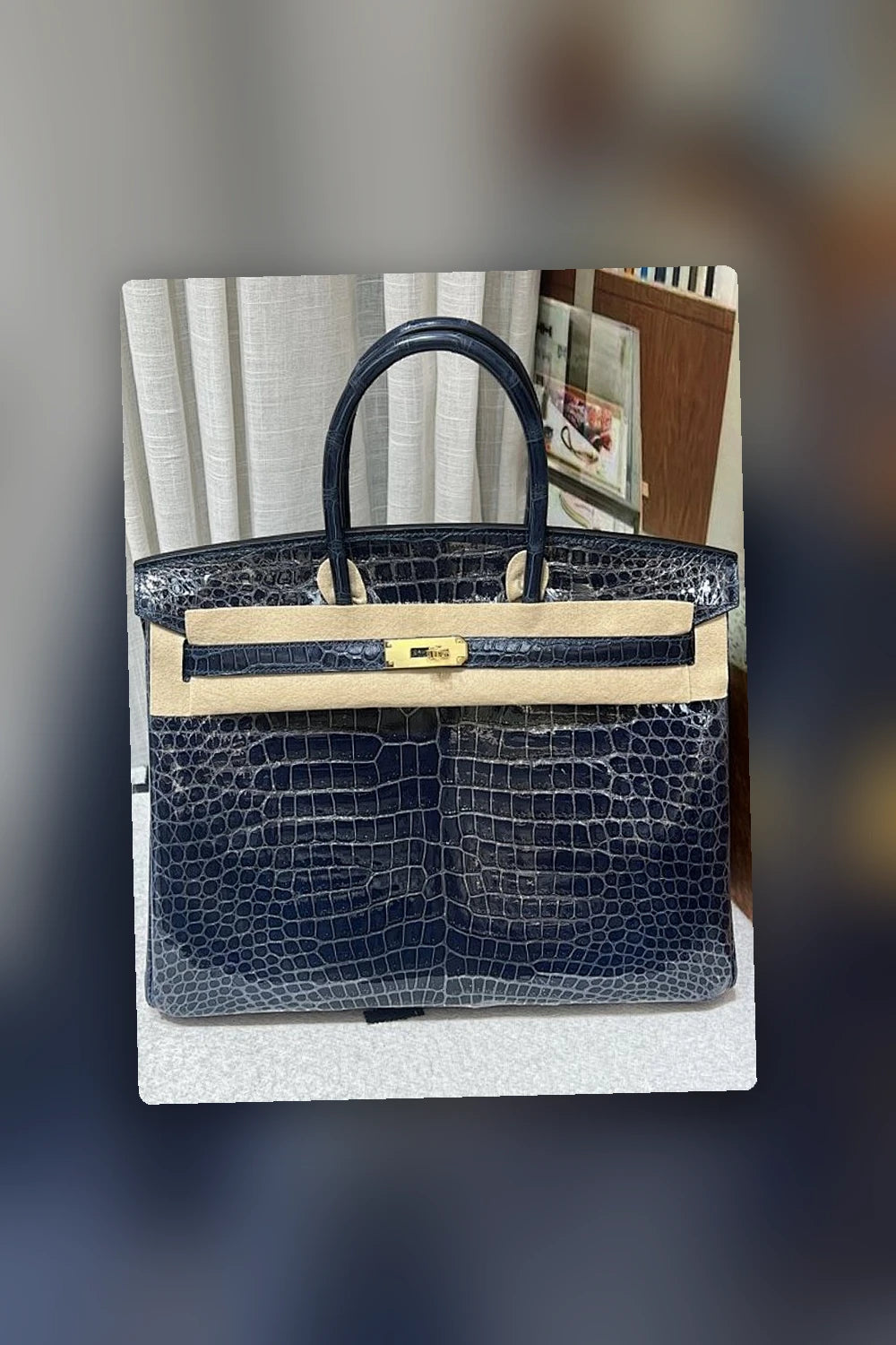 NB - HMS Bag - 944