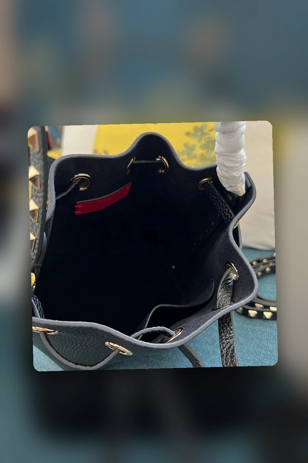 NB - VEL Bag - 210