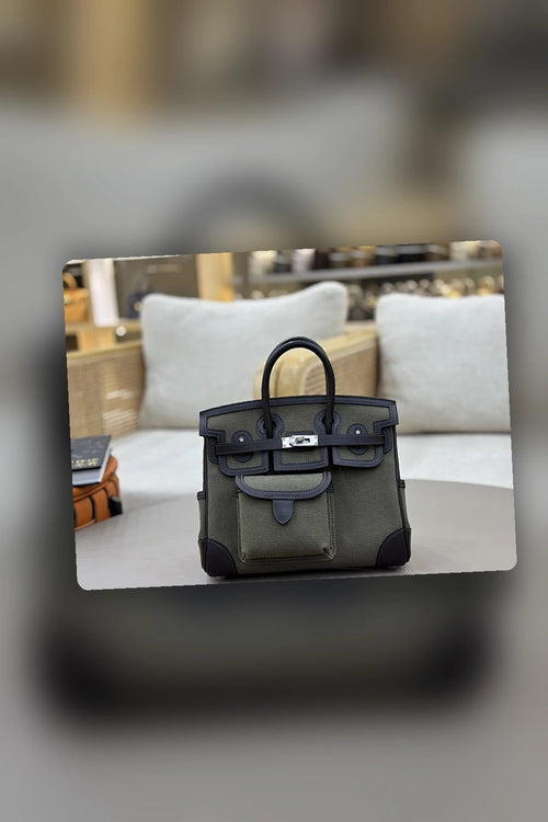 NB - HMS Bag - 1389