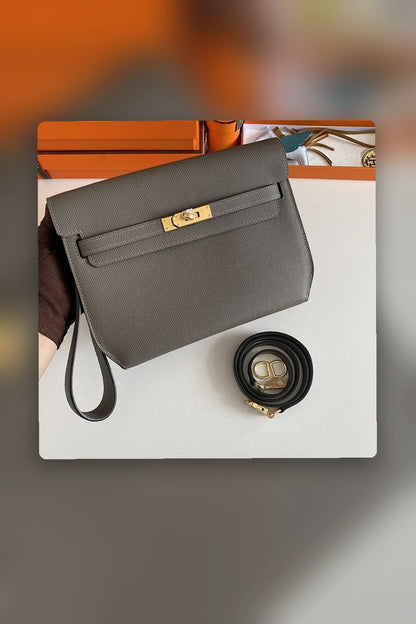 NB - HMS Bag - 1078