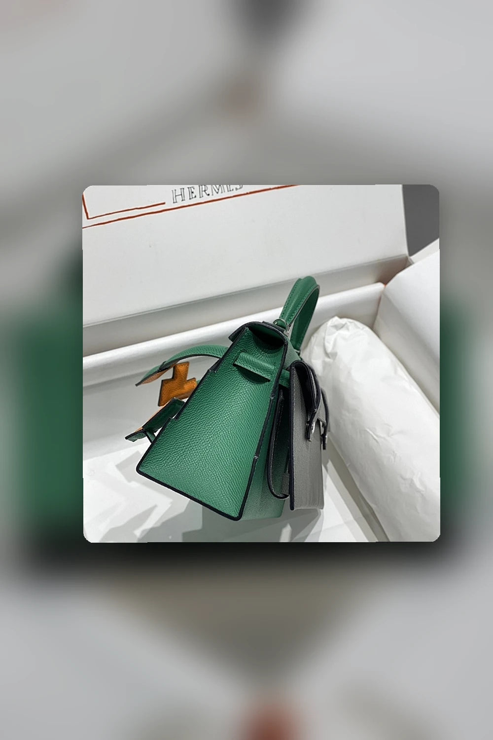 NB - HMS Bag - 1099
