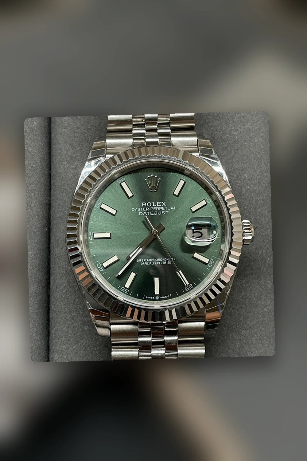 NB - Mix Watch - 1719