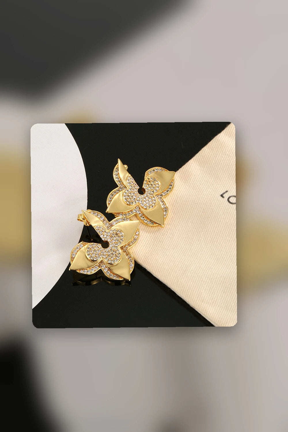 NB - LOV Jewelry - 239