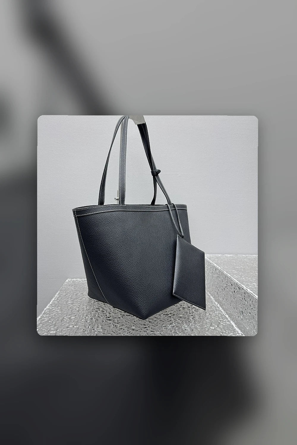 NB - THR Bag - 204