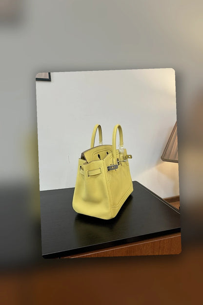 NB - HMS Bag - 090