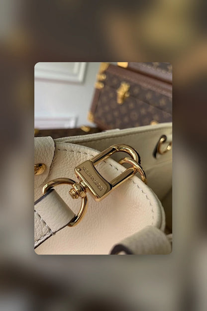 NB - LOV Bag - 1524