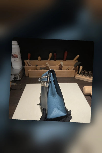 NB - HMS Bag - 223