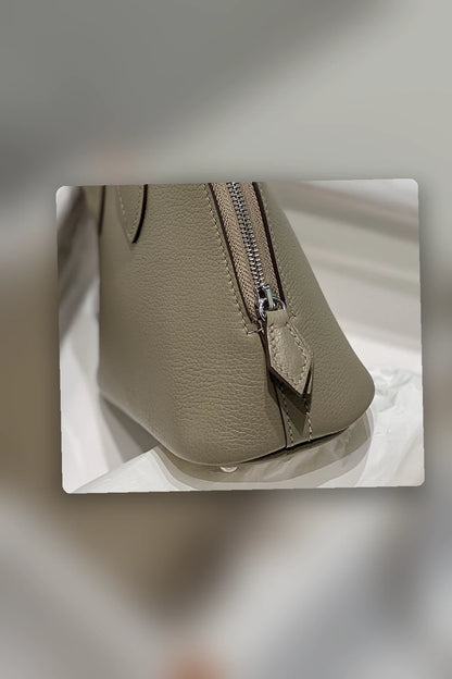 NB - HMS Bag - 1430